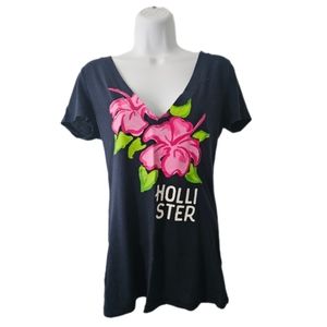 Hollister floral v-neck